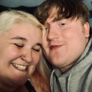 Meet your Posher, Ashton